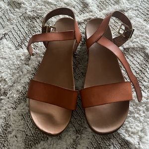 Express Platform Sandals